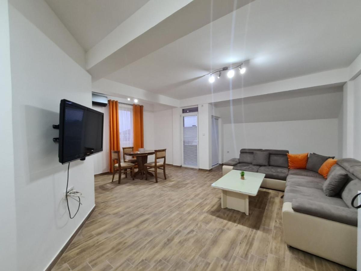 Happy Apartments Strumica Bagian luar foto