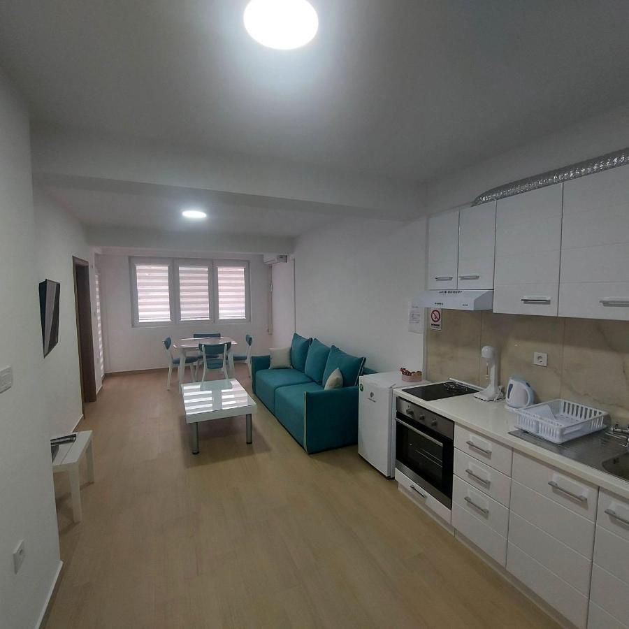 Happy Apartments Strumica Bagian luar foto